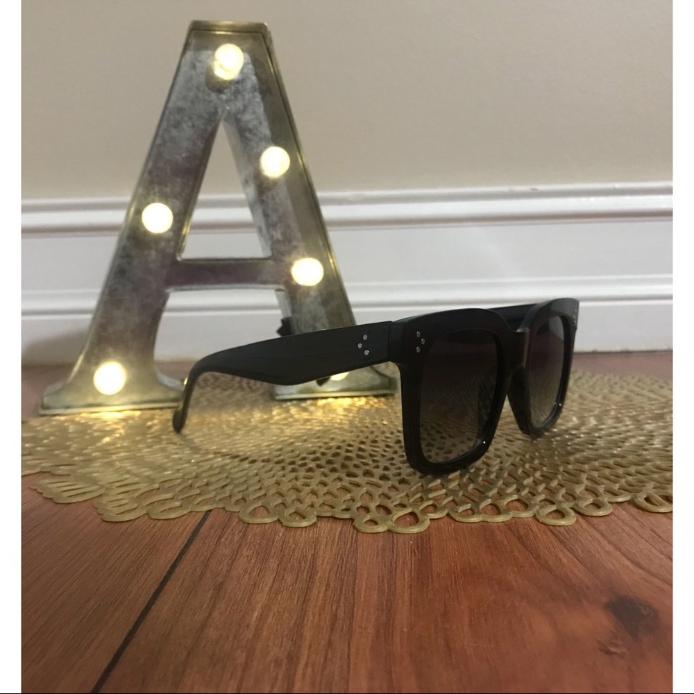 Sunglass Spot Sunglasses